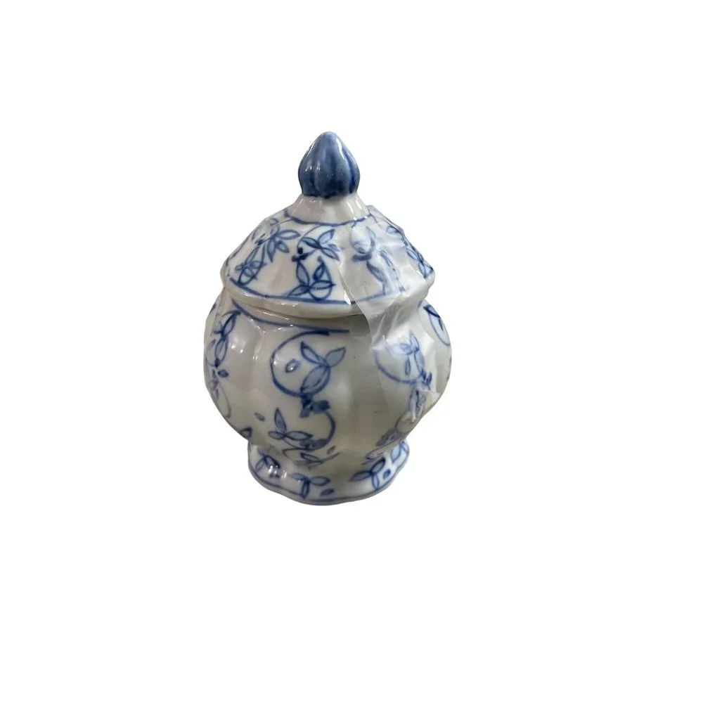 Vintage Blue White Porcelain Lidded Dish Made in Thailand